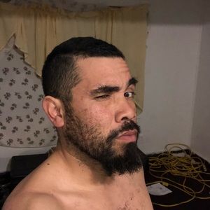 Meet your Posher, Ulises